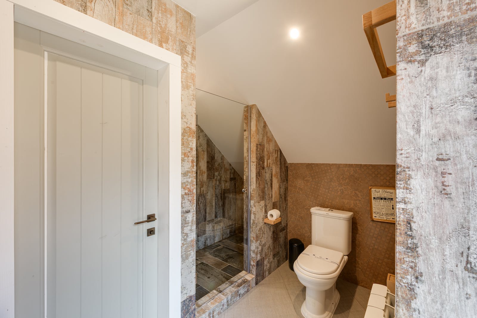 10 Traditional Toilet Designs For Your Bathroom – Kichae USA